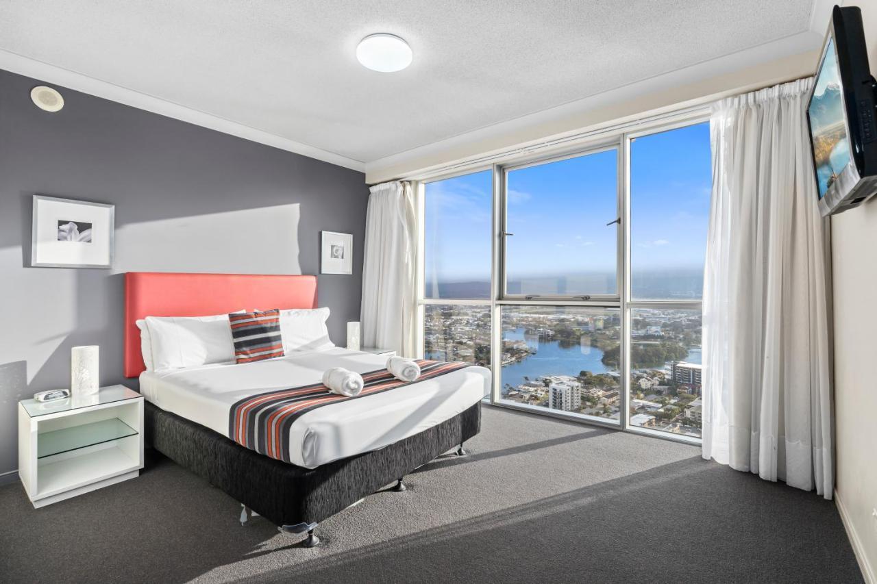 Towers Of Chevron - Private Apartments Gold Coast Luaran gambar